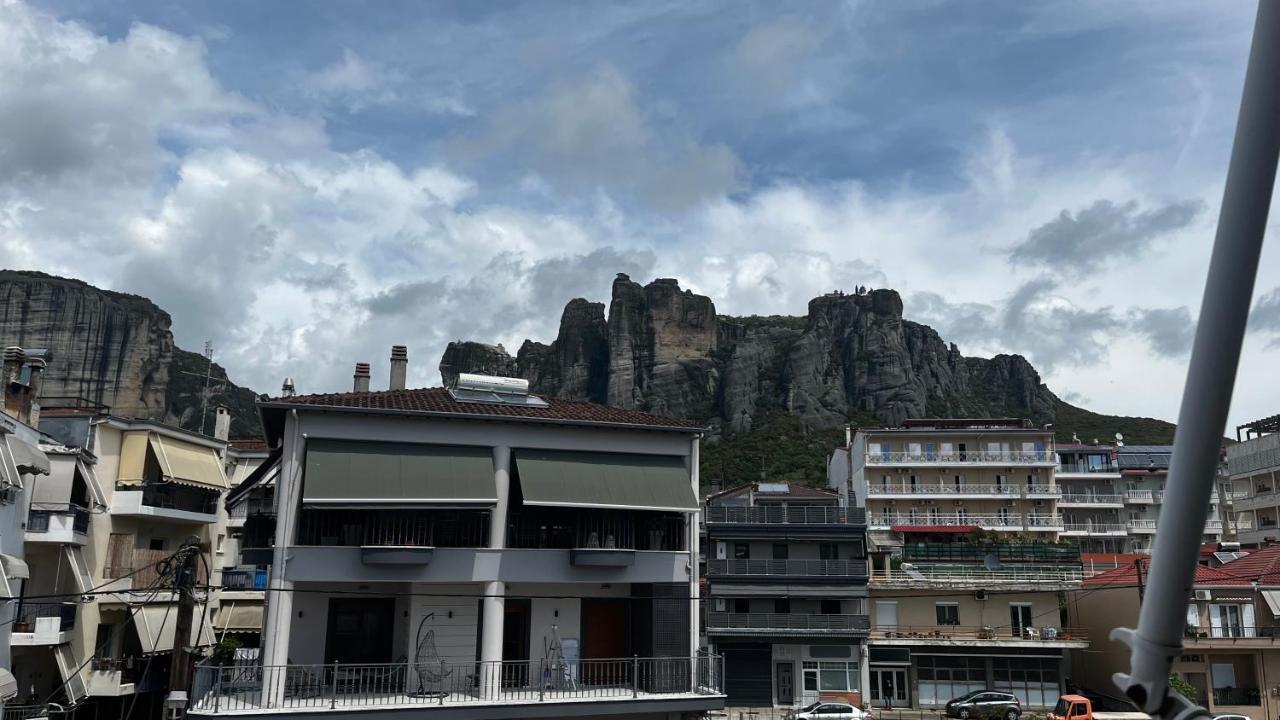The Side Of Meteora Majestic Apartment カランバカ エクステリア 写真