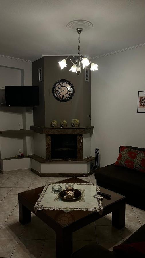 The Side Of Meteora Majestic Apartment カランバカ エクステリア 写真