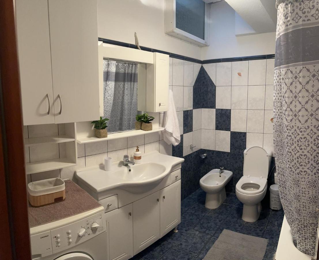 The Side Of Meteora Majestic Apartment カランバカ エクステリア 写真