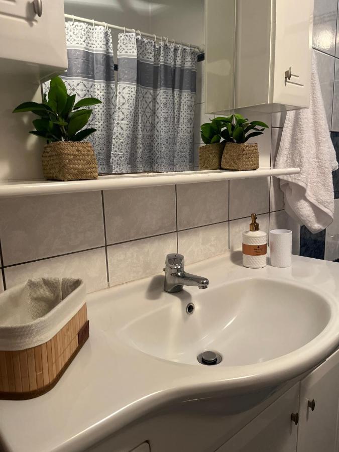 The Side Of Meteora Majestic Apartment カランバカ エクステリア 写真